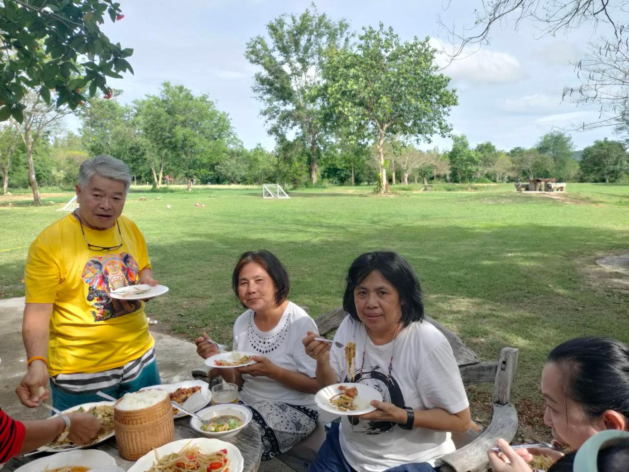 บ้านอิงเมยแคมป์ แก่งกระจาน Ban Phu Bon Екстериор снимка